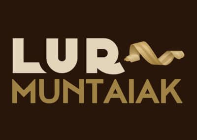 Lur Muntaiak