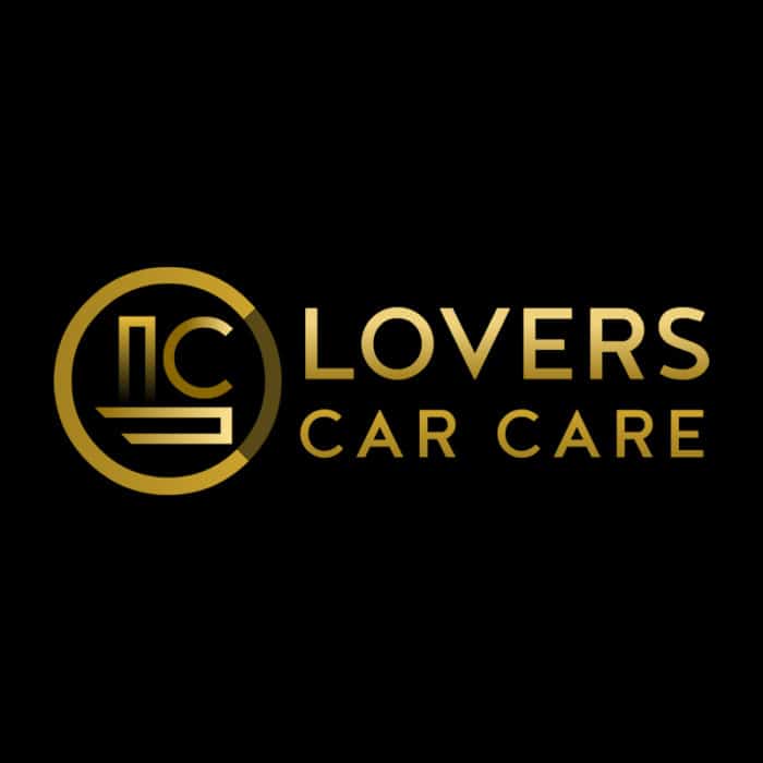 Diseño de logotipo para Lovers Car Care. Diseño de logotipos Logocrea®