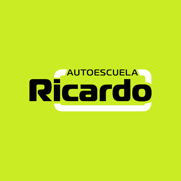 Autoescuela Ricardo. Diseño de logo de Logocrea®